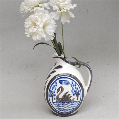 blå brun svane på vandet keramikkande Terra, Danica 506 gammel kande