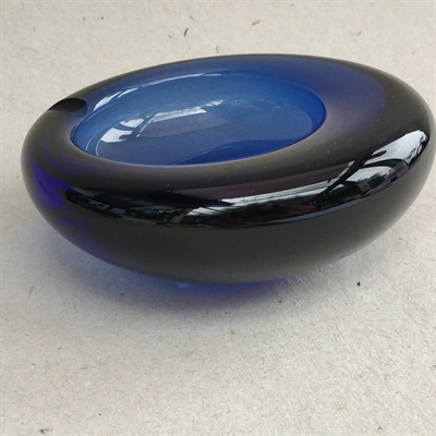 tung blå glasskål askebæger Holmegaard 1962 dansk design