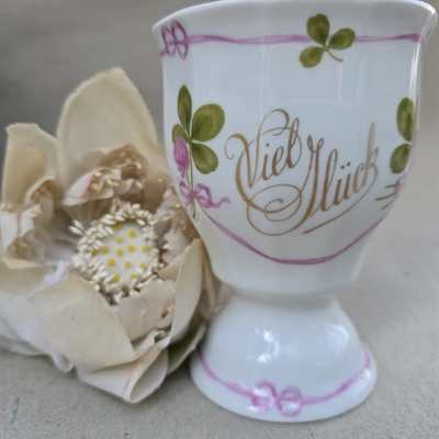 porcelaens-krus-kakao-på-fod-gammelt-tysk-viel-glück-firkloevere