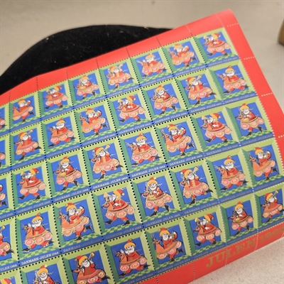 klare-farver-julefigurer-Bjorn-Wiinblad-julemærker-1968-helark