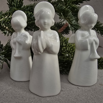 hvide-pocelæns-engle-juleengle-orkester-julepynt-vintage