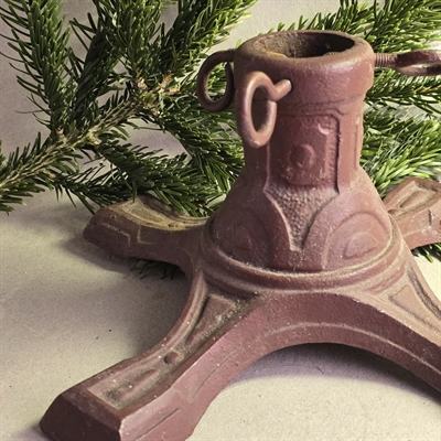 juletraesfod-brun-jern-gammel-stoebejern-stabil-fod-til-juletraeet-