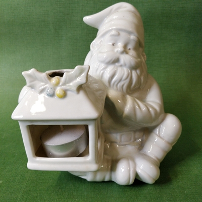 hvid porcelæns julemand med hus til fyrfadslys gammel julepynt