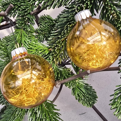 store-glas-julekugler-glimmer-indeni-cognacfarvet-glas-retro-juletræskugler