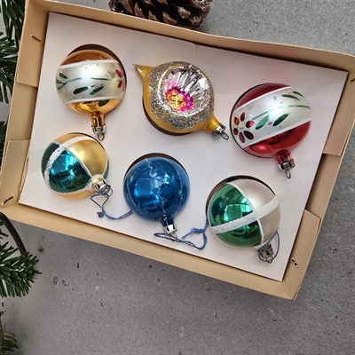 reflektor-dråbeformet-kugler-multifarvede-gamle-glas-juletræskugler