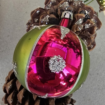 rund-pink-grøn-glas-juletræs-kugle-med-sølvglimmer-dekoration-gammel-julekugle