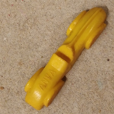 anva reklamebil gul mini plastikbil gammelt legetøj 