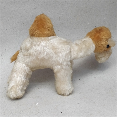 beige-brun-drommedar-kamel-plys-kammedyr-gammelt-legetøj