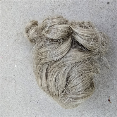 blonde-dukke-paryk-slangekroeller-gammel
