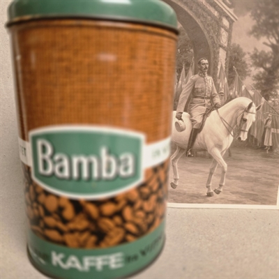 brun-grøn-rund-metaldåse-Bambe-kaffe-Vime-specialitet-gammel-kaffedåse