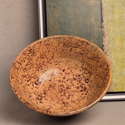 meleret-lysebrun-glaseret-rund-grødskål-antik-keramikskål-lerskål
