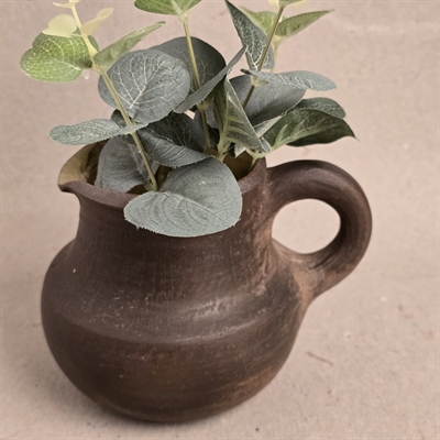 brun-keramikkande-buttet-gul-glaseret-indeni-retro-vandkande