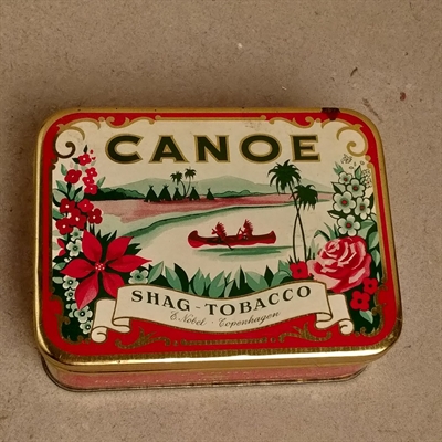 rød-metal-tobaksdåse-Canoe-shag-tobacco-gammel dåse