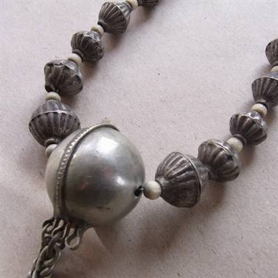 Afrikanske metal og ben perler, afro sølv, gammel halskæde, 