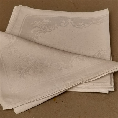 hvide-vintage-damask-servietter-gamle-danske-mundservietter-