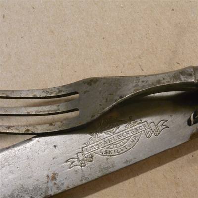 Kniv + gaffel gammel svensk bestik.